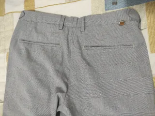 Pantalón Zara cuadros vestir talla 38