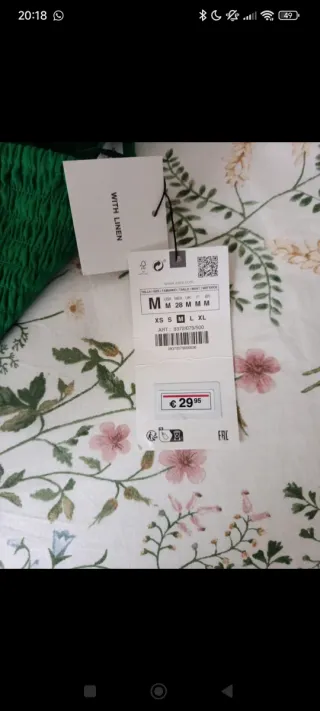 Vestido verde largo con abertura Zara