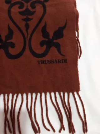 Sciarpa Trussardi marrone con frange