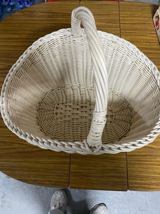 Cesta de mimbre