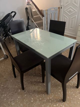 Mesa comedor extensible vidrio 4 puestos