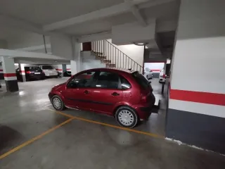 Alquiler de garaje, para coche 3,90 x 1,7m max.