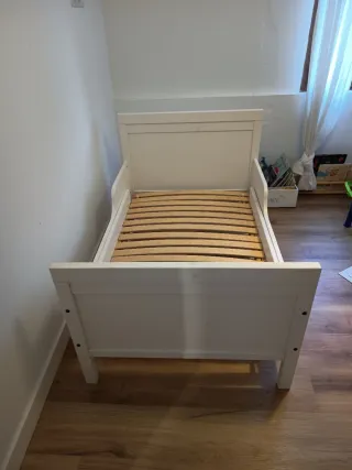 Cama extensible IKEA SUNDVIK 80x200cm con colchón