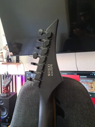 Guitarra Solar 7 cuerdas