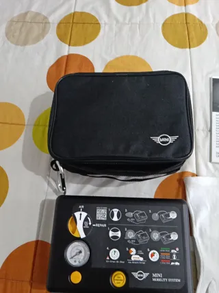 Kit antipinchazos MINI y baliza v12