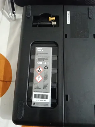 Kit antipinchazos MINI y baliza v12