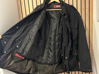 Chaqueta Negra Moto ONBRAIN