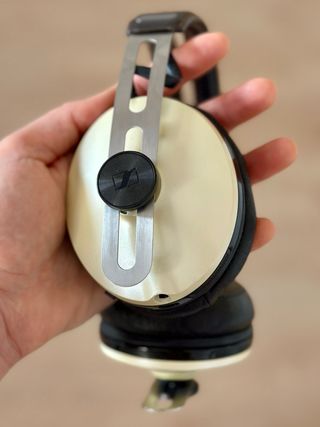 Sennheiser Momentum M2 Beige/Marrón