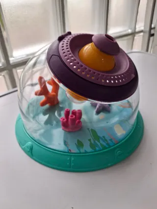 Pecera/Insectario con Microscopio