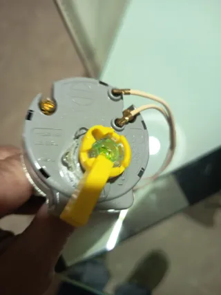 Termostato Termo Eléctrico con Bombilla