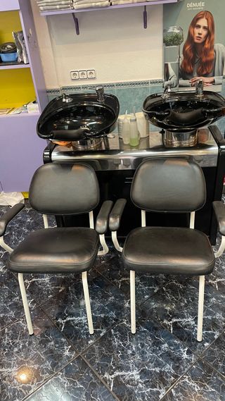 Silla de peluquería y tocador