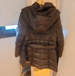 Abrigo acolchado Zara verde militar