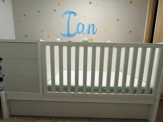 Cuna convertible para bebé