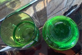 Vasos de cristal verde con escudo (2 uds)