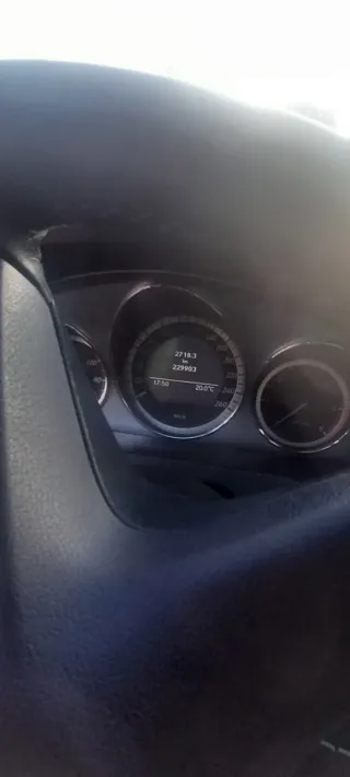 Mercedes-Benz Clase C 2010