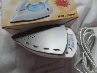 Plancha de viaje blanca