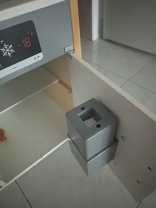 Cocina de madera equipada para niños