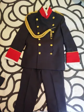 Traje Comunión Guardia Civil Azul Marino y Rojo
