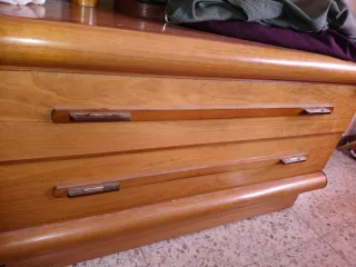 Armario, mesillas, cómoda y espejo