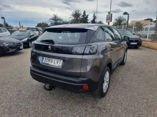 Peugeot 3008 2022