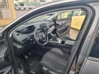 Peugeot 3008 2022