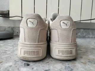 Zapatillas Puma plataforma color crema talla 39