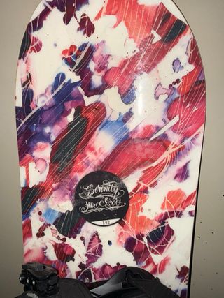 Tabla de Snowboard con Fijaciones