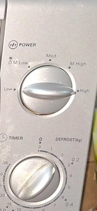 Microondas OK. Plata