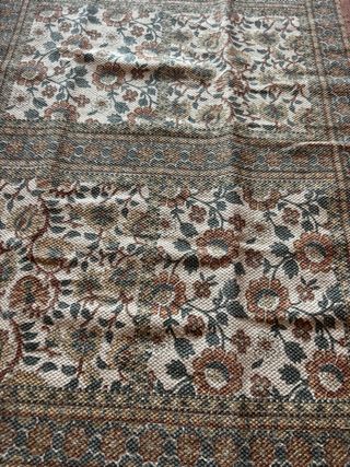 Tappeto da corridoio con motivo floreale