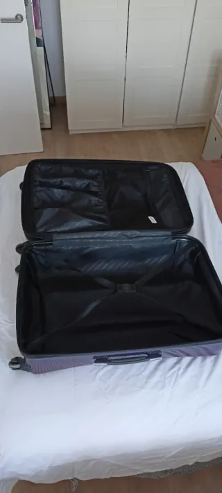 Maleta grande IT 4 ruedas