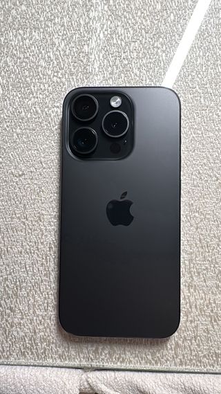 iPhone 15 Pro 256GB Negro + Funda Bimba y Lola