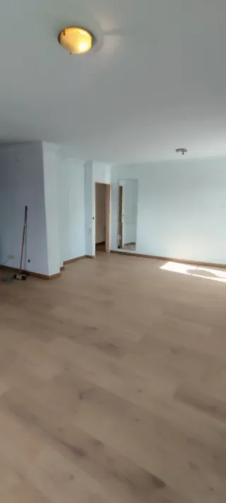 montador de puertas...