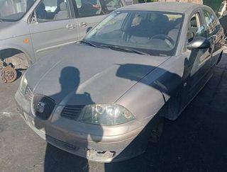 Retrovisor derecho seat gris ibiza (6l1) 2378531