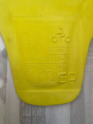 Espaldera Protectora CE EN1621-2:2014.