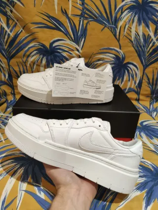 T. 43 Zapatillas w Nike elevate low