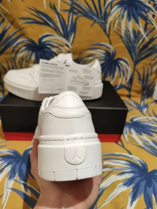 T. 43 Zapatillas w Nike elevate low