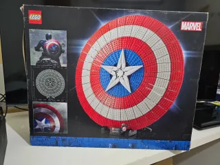 LEGO Scudo Captain America 76262