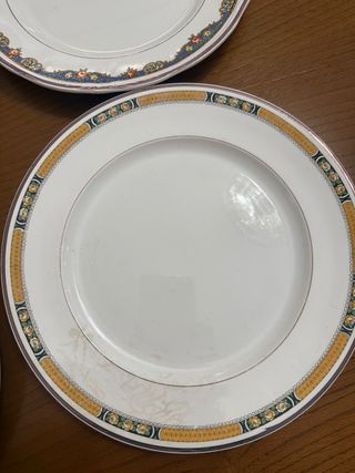 Juego de 4 platos vintage de cerámica