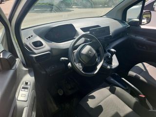 Peugeot Partner 2022 100 CV.