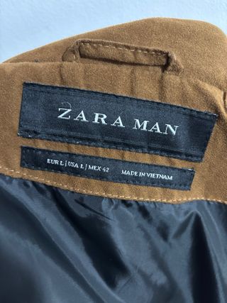 Cazadora ante Zara Man