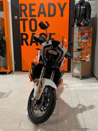 KTM 1390 SUPERADVENTURE R Naranja/Blanca