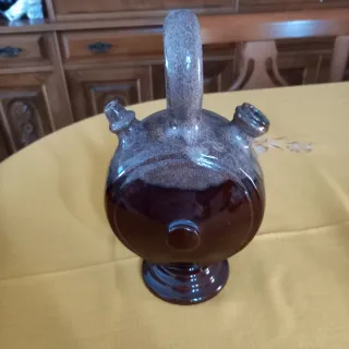 Botijo de cerámica vidriada