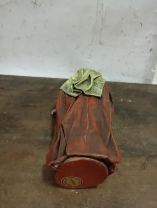 Figura terracota Belén J. Fernández