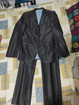 Traje entallado TZ gris Talla S