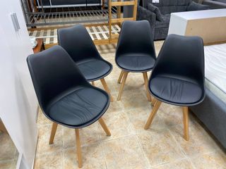 Pack 4 Sillas Negras Acolchadas