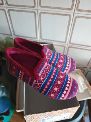 Zapatillas la cadena  Talla 37