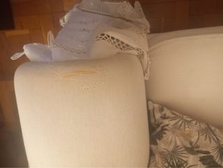 Sofá de 3 plazas tela beige.