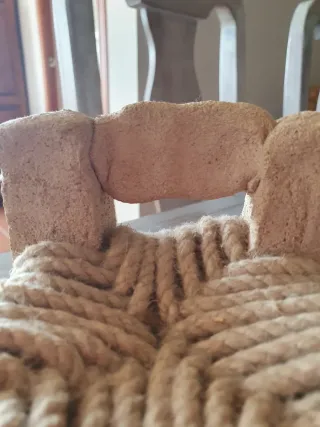 Escultura silla barro