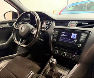 Skoda Octavia V-RS 2.0TDI 184cv