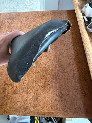 Sillín ZELERIS bici carretera clásica